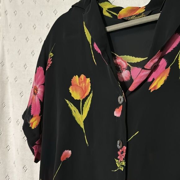 Vintage 100% Silk Sheer Floral Button Down S - Picture 3 of 4
